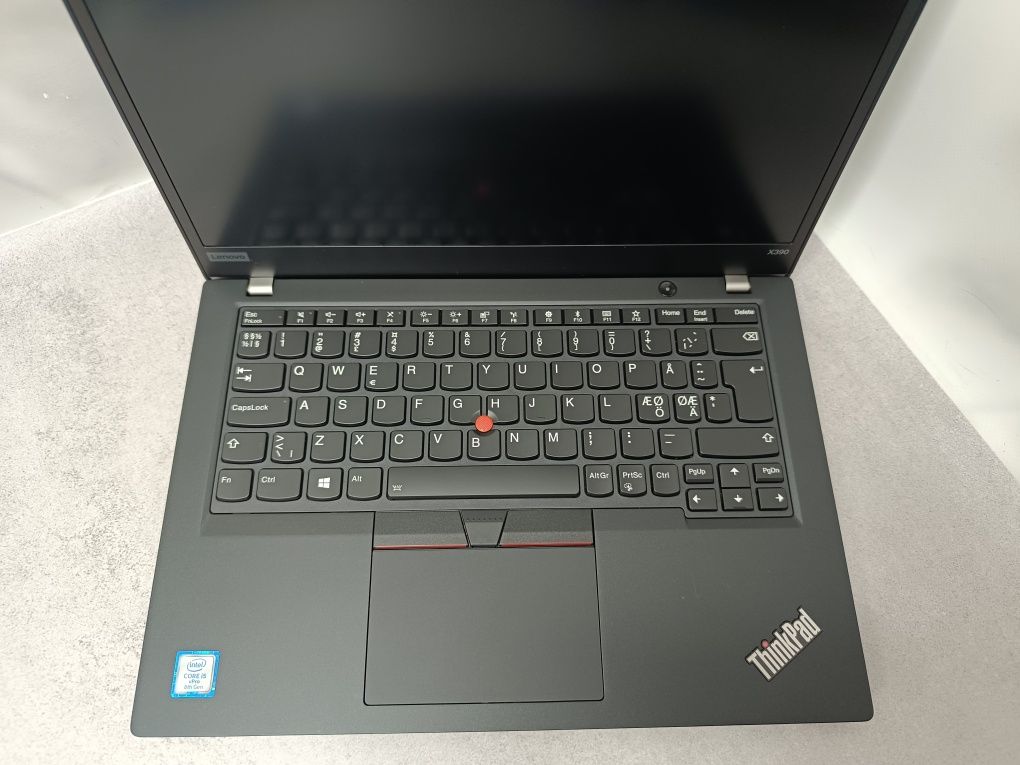 Ноутбук Lenovo ThinkPad X390/i5-8365U/8 ГБ DDR4/256 GB/13.3 " Full HD