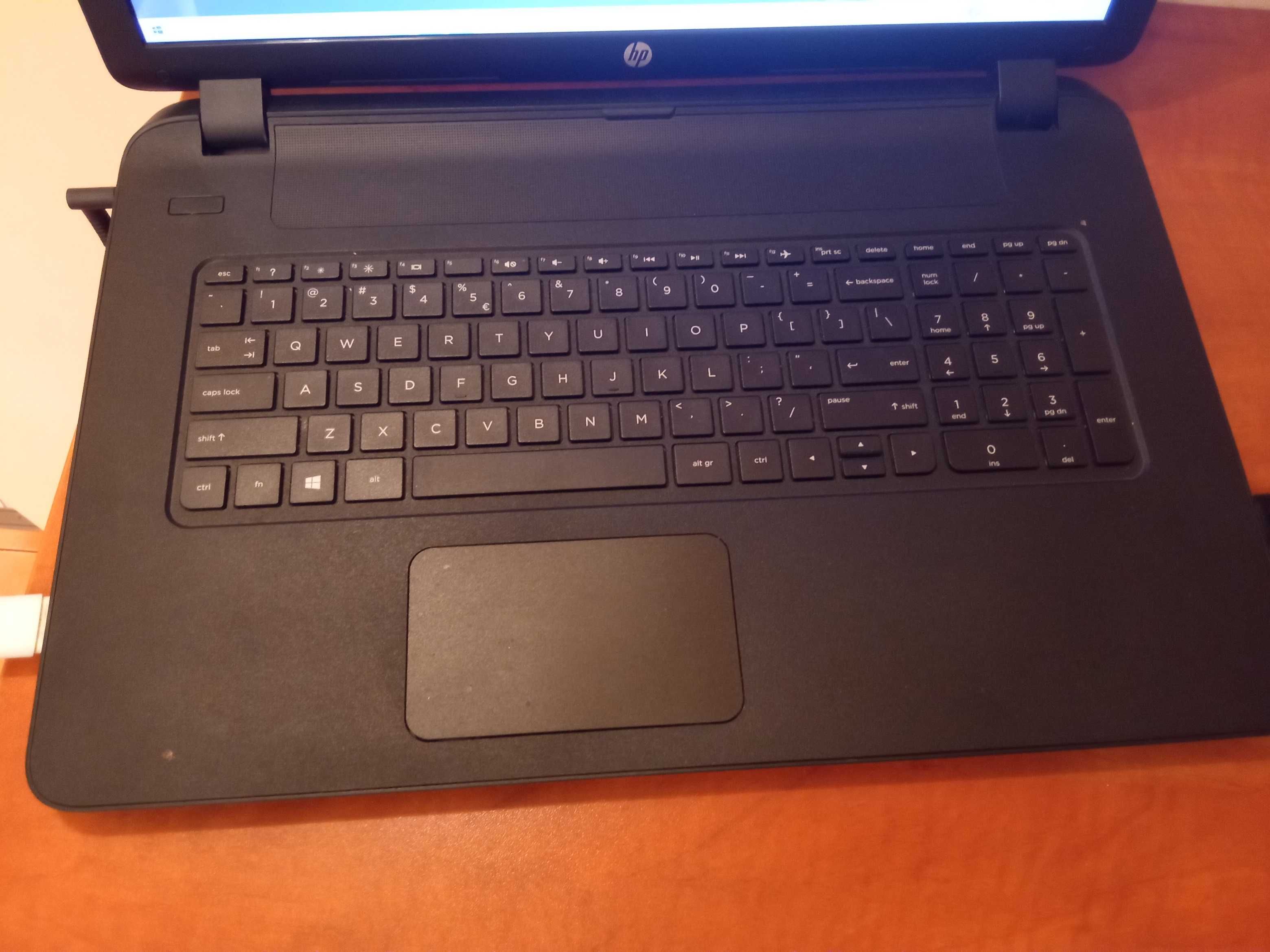 HP Notebook 17-p 100nw 17" stan BDB +SSD 128