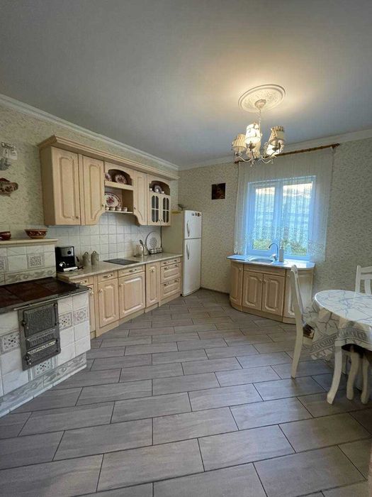 Продаж унікального будинку в серці Карпат-смт. Ворохта!