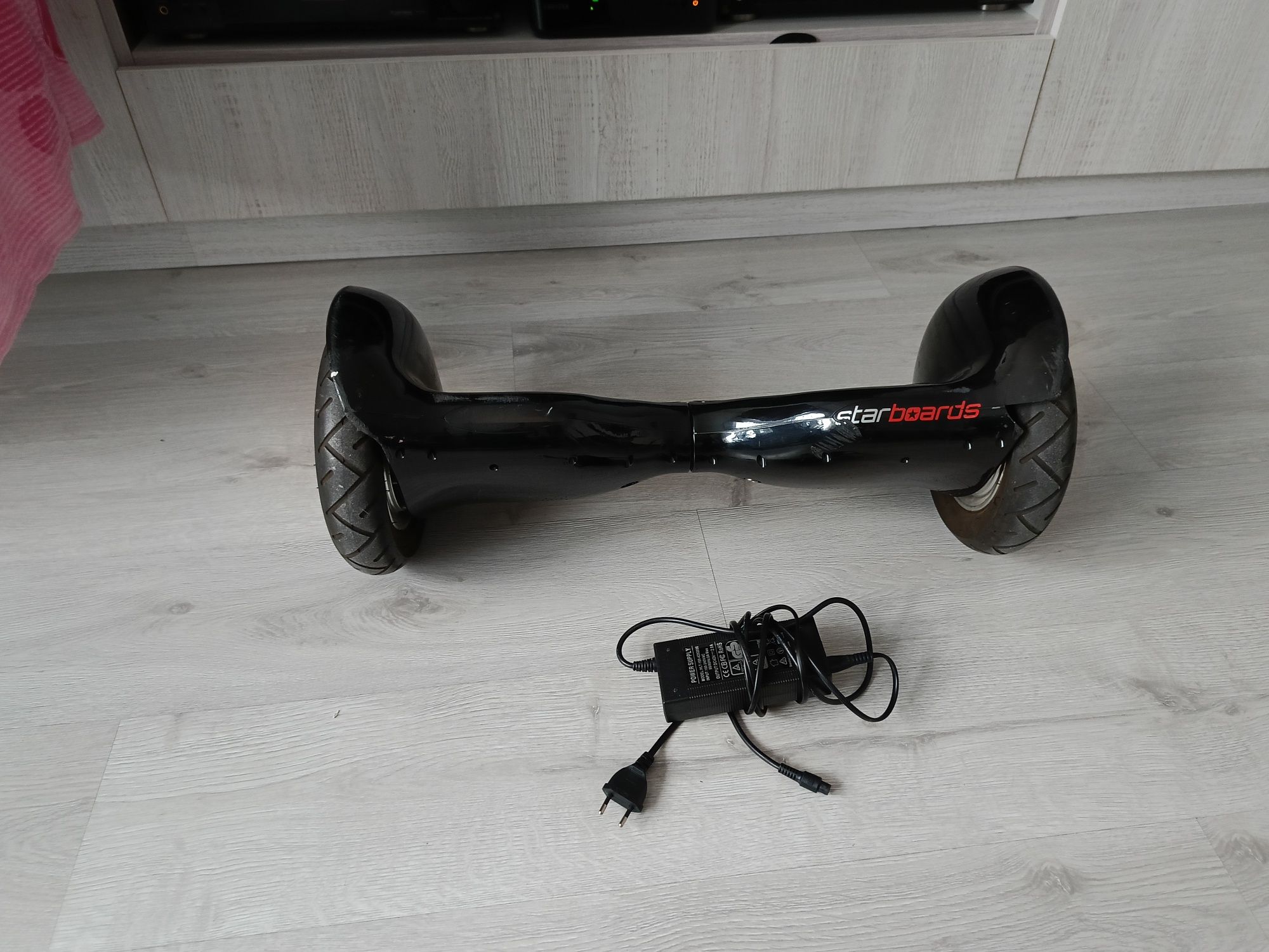 Deskorolka elektryczna Starboards 10” – z ładowarką
