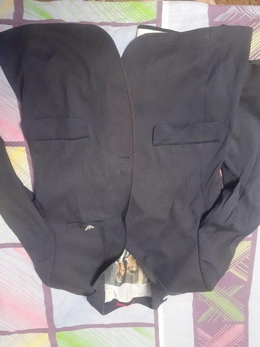 Продам пиджак Армани