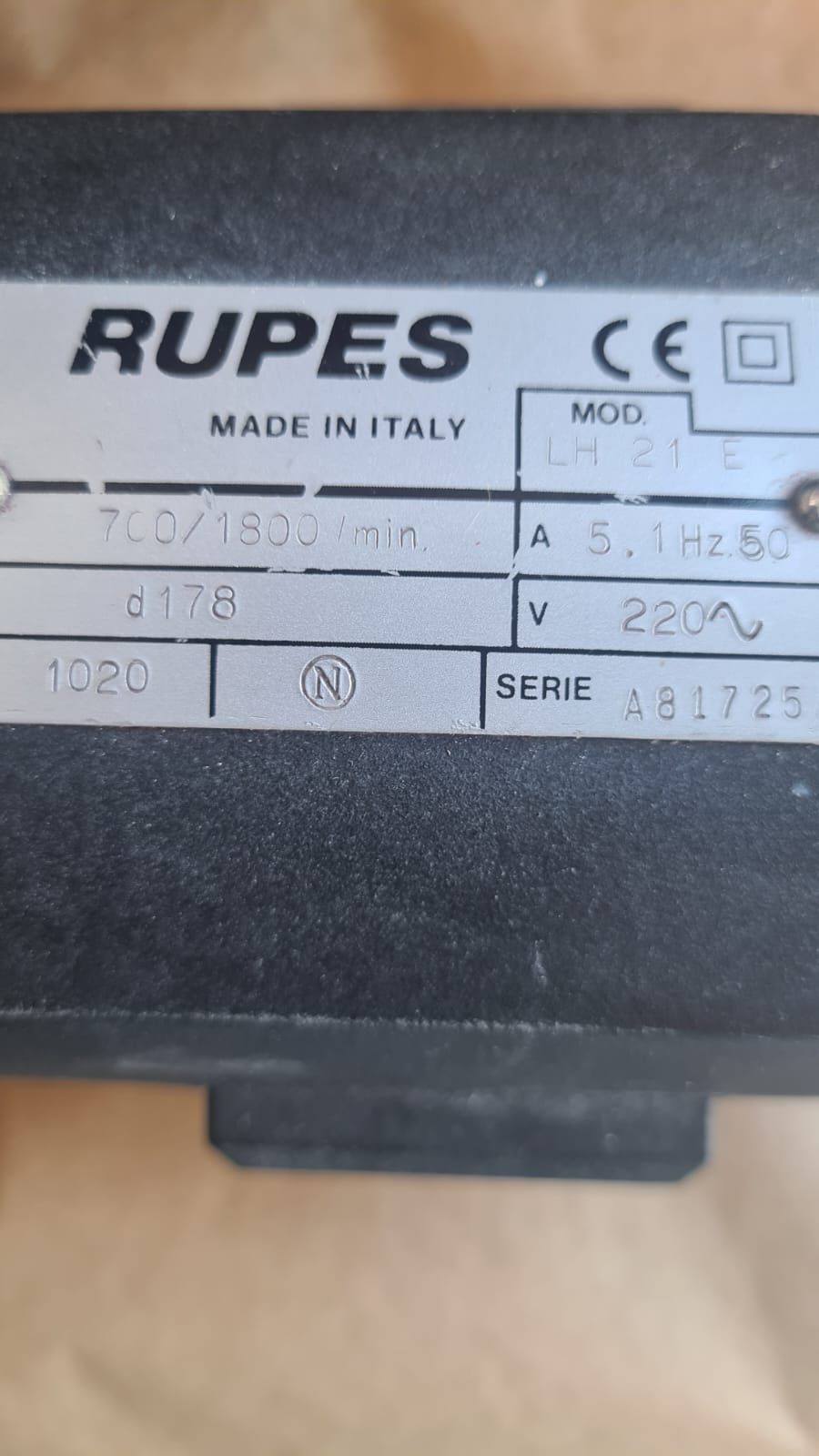 Polidora Rupes LH21E