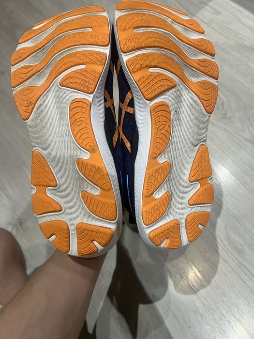 Asics чоловічі 44