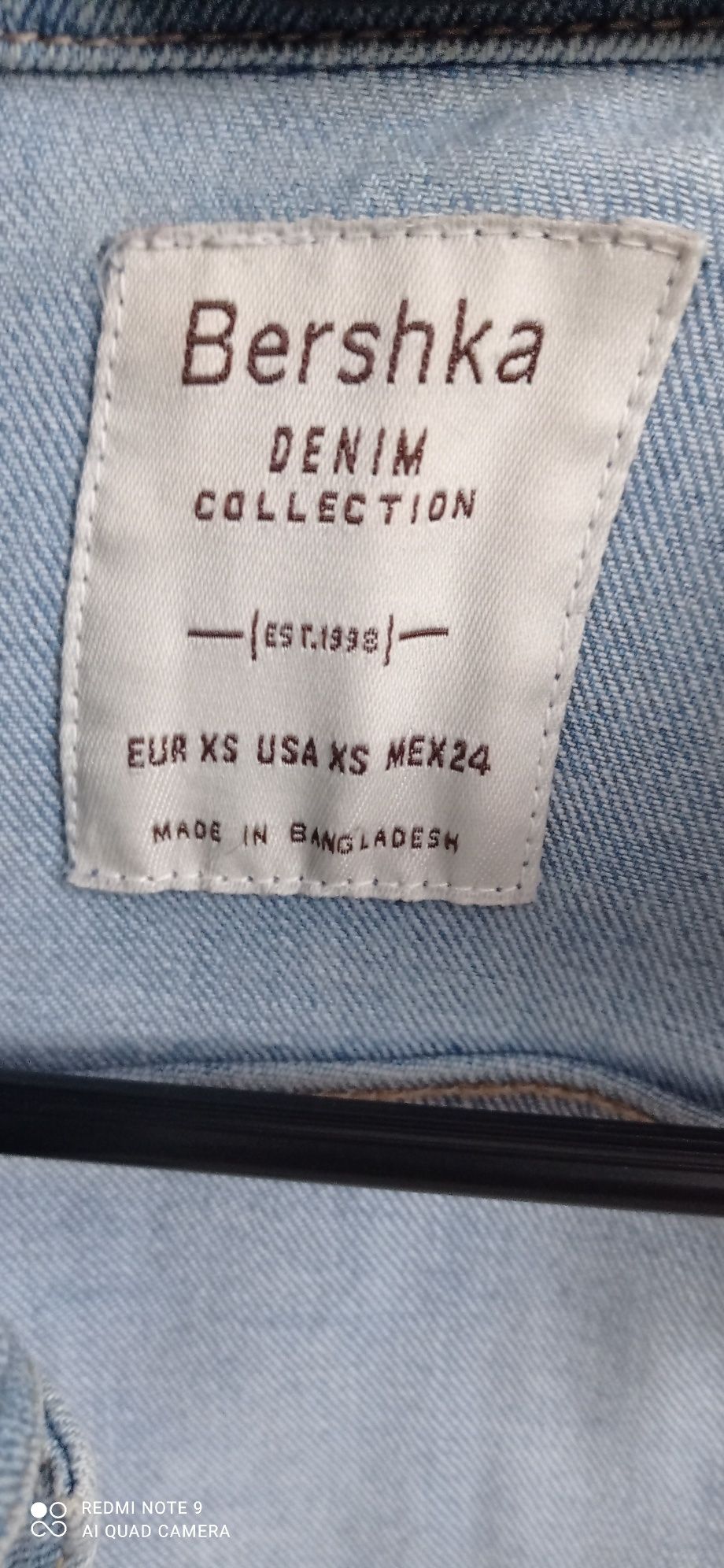 Kurtka jeansowa Bershka