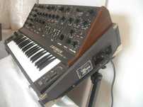 Crumar DS-2 analog vintage synth polifónico 1978