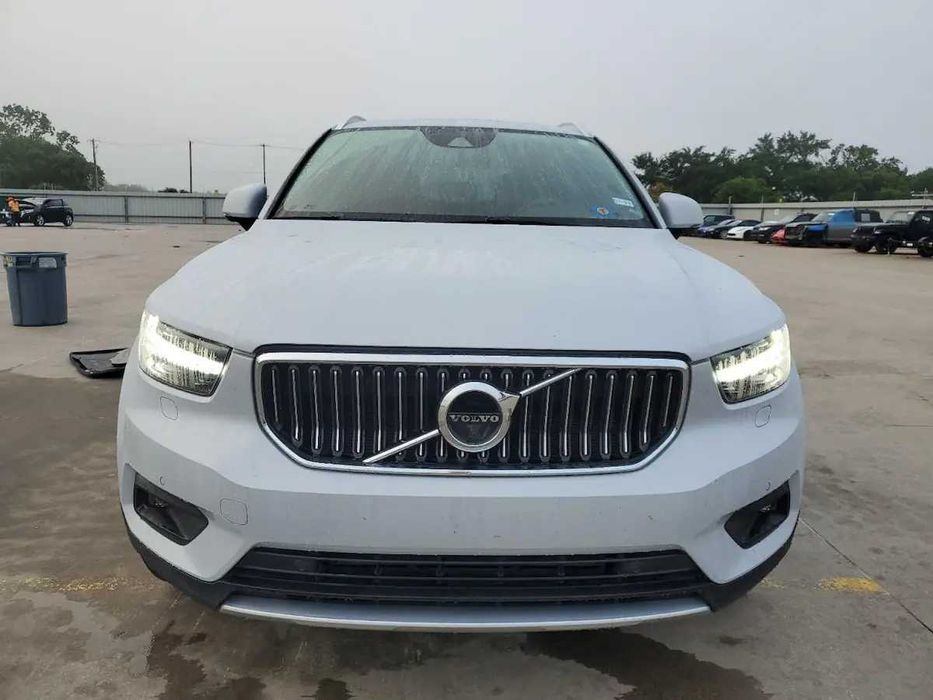 Бампер Volvo XC40 розборка шрот