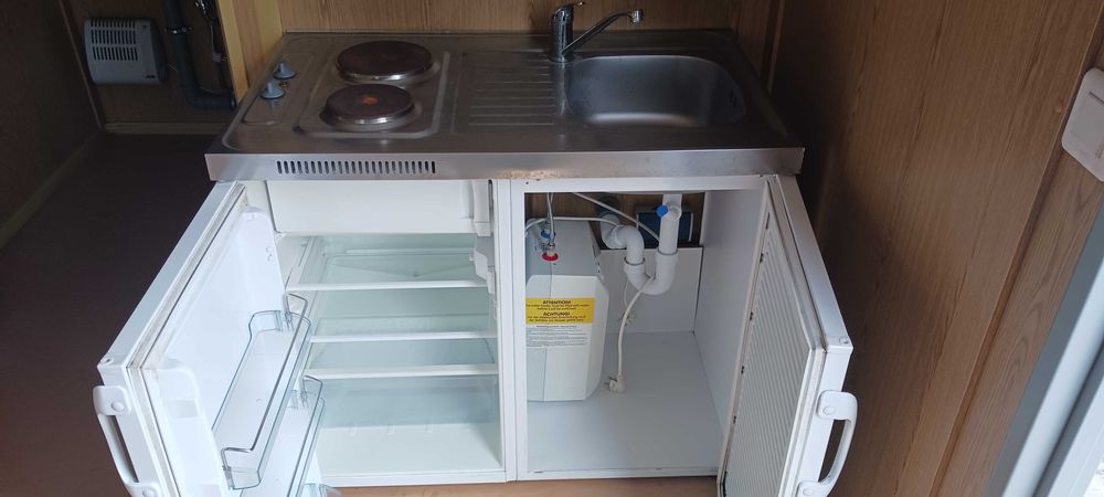 Kontener 20' biurowy socjalny z łazienką oraz kuchenką