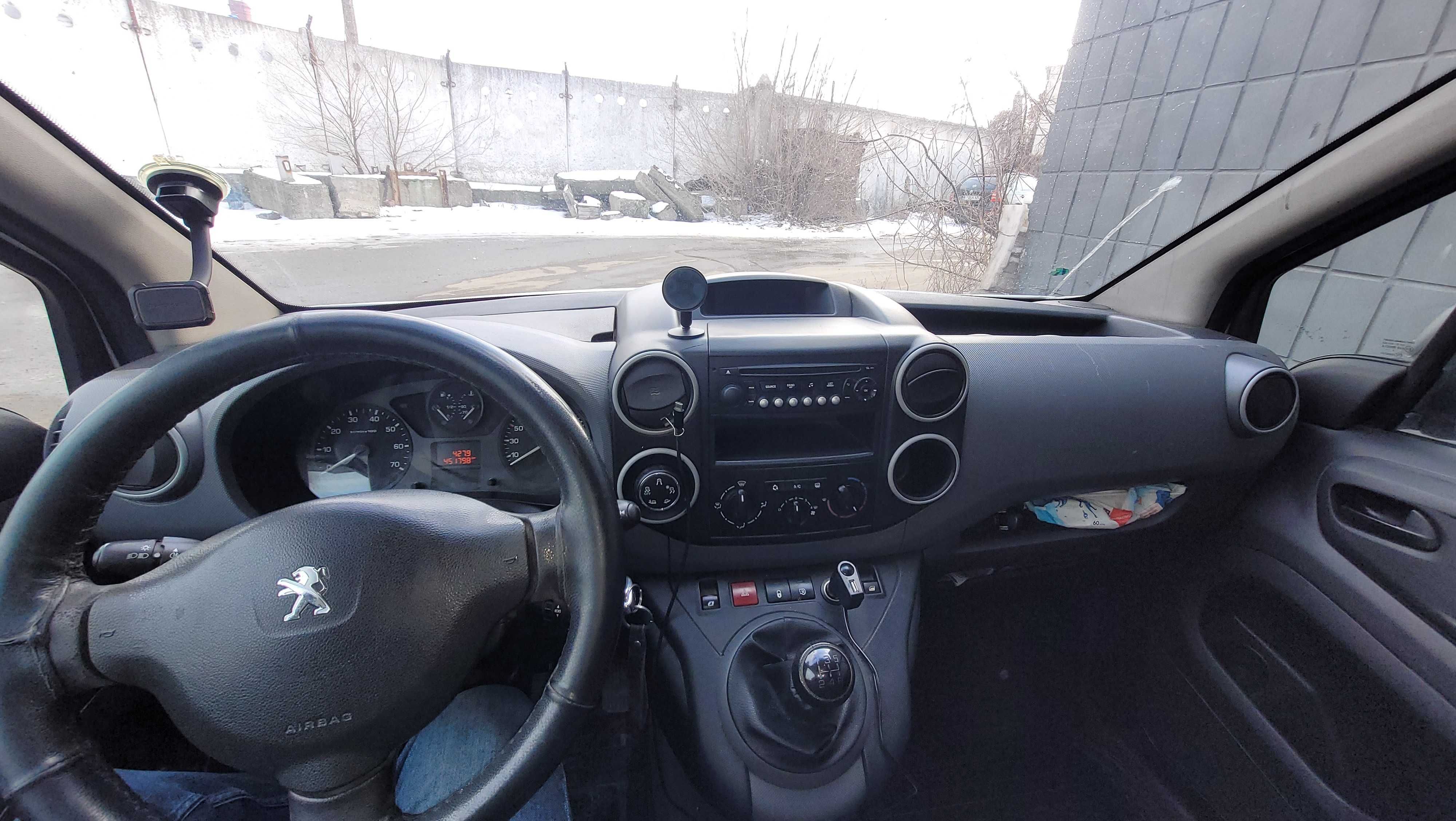 Peugeot Parter 2013 Довга база