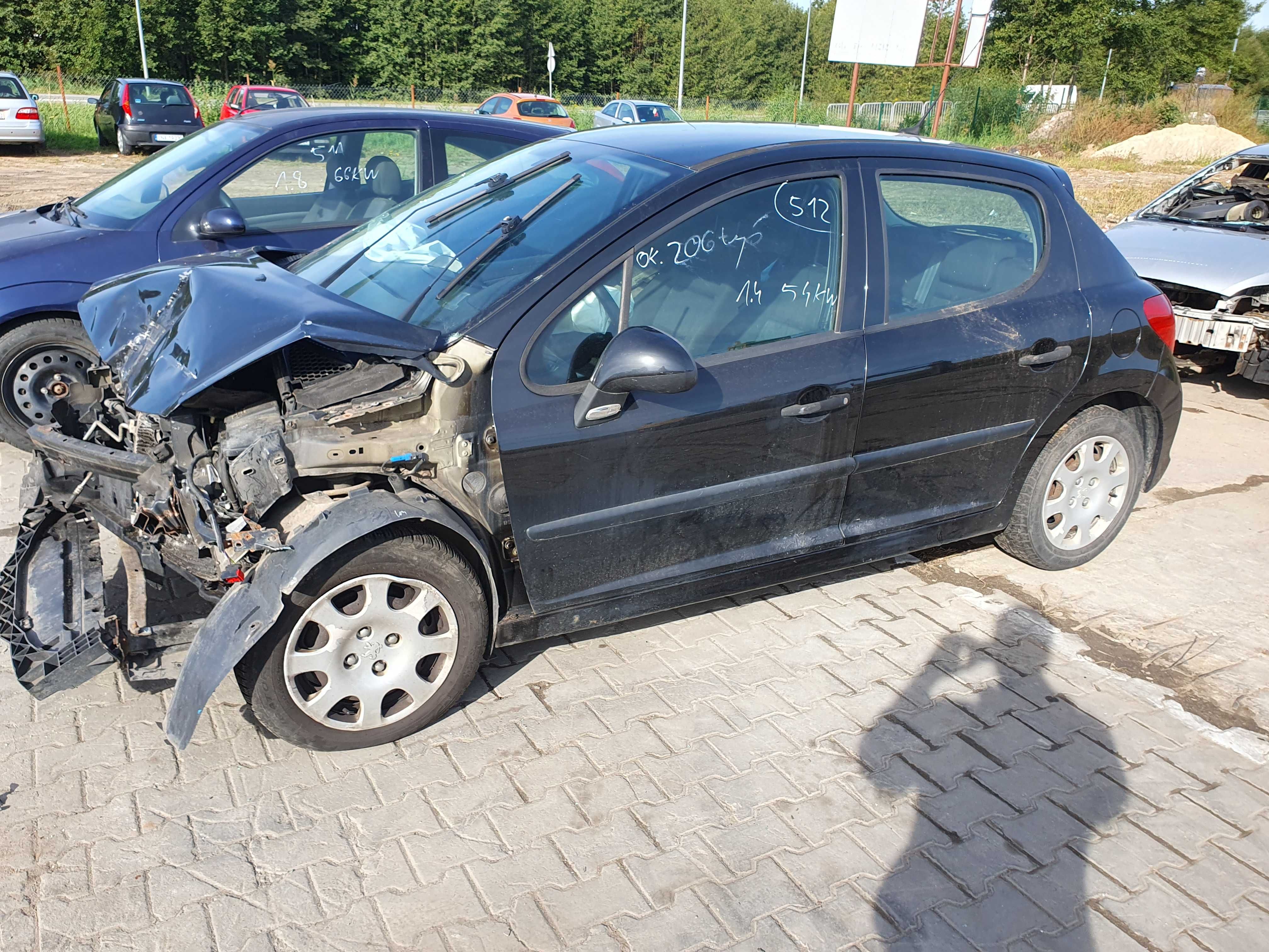 Klapa Bagażnika peugeot 207 EXLD 5d drzwi lampa części tapicerka