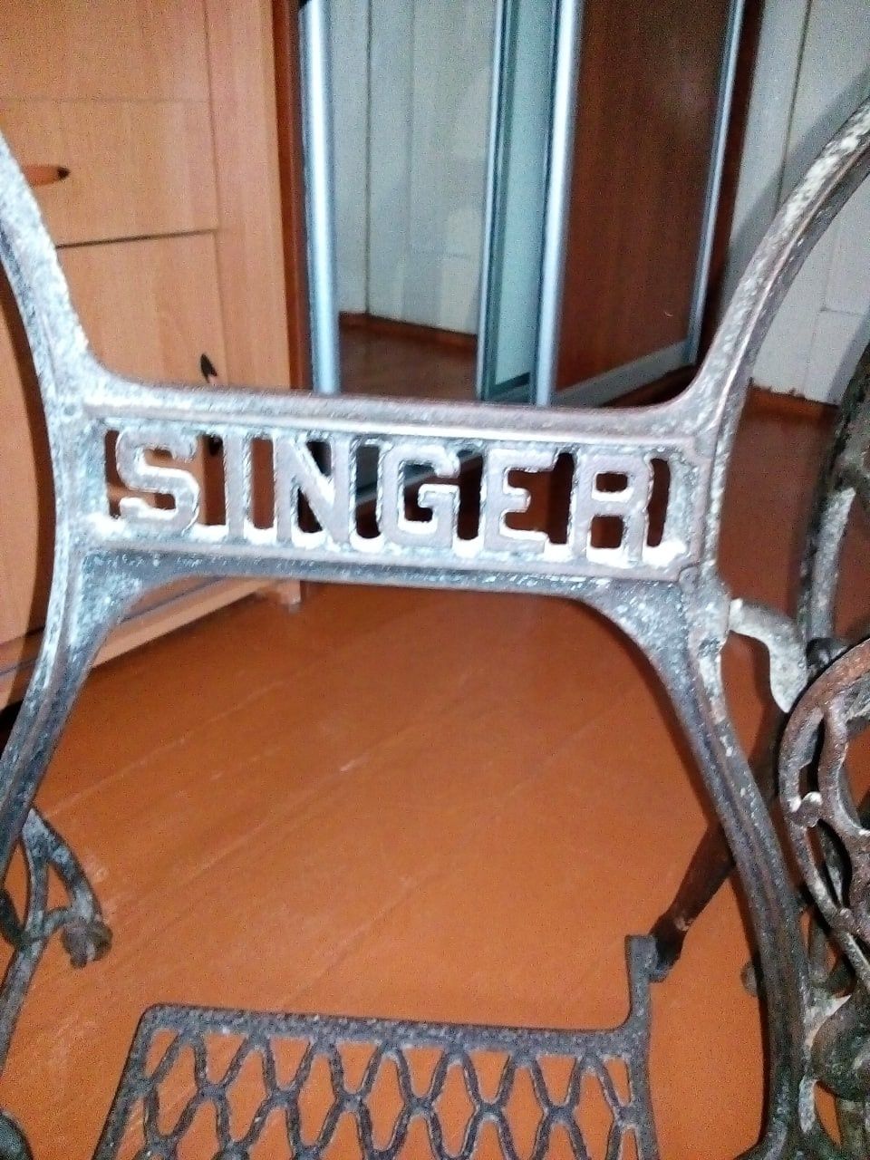 Швейная машинка Зингер Singer