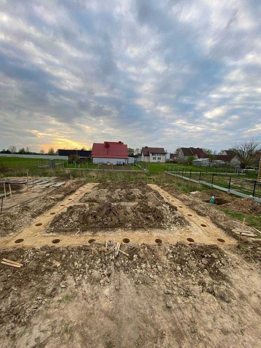 Сваї Бетонні, Буріння свай, Сваї