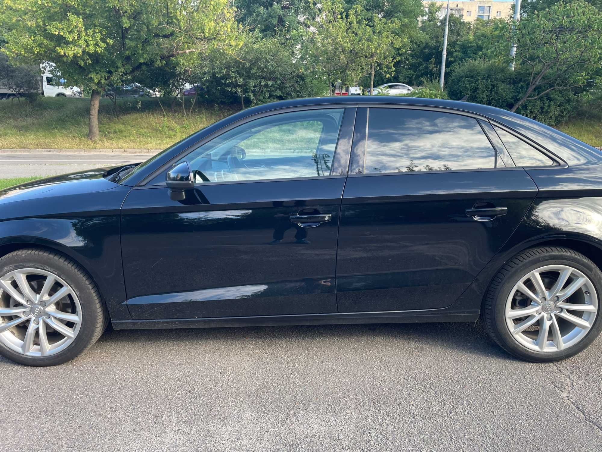 Продаю Audi A3 TDI 2.0