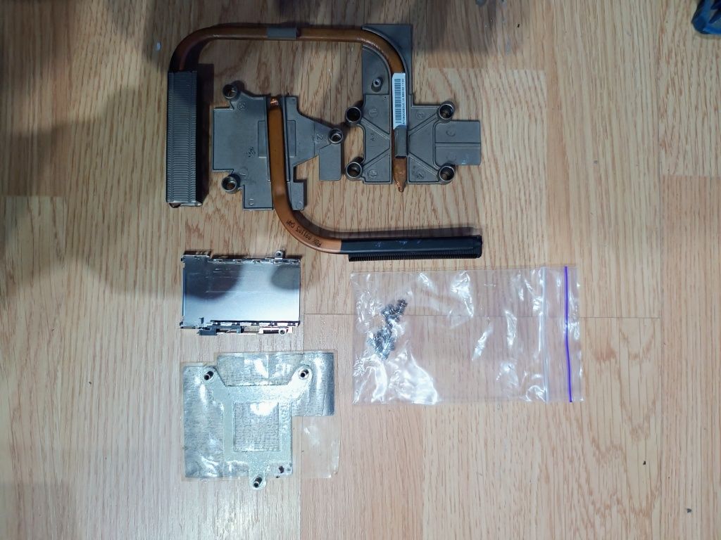 Продам материнки и запчасти к ноутбуку Lenovo