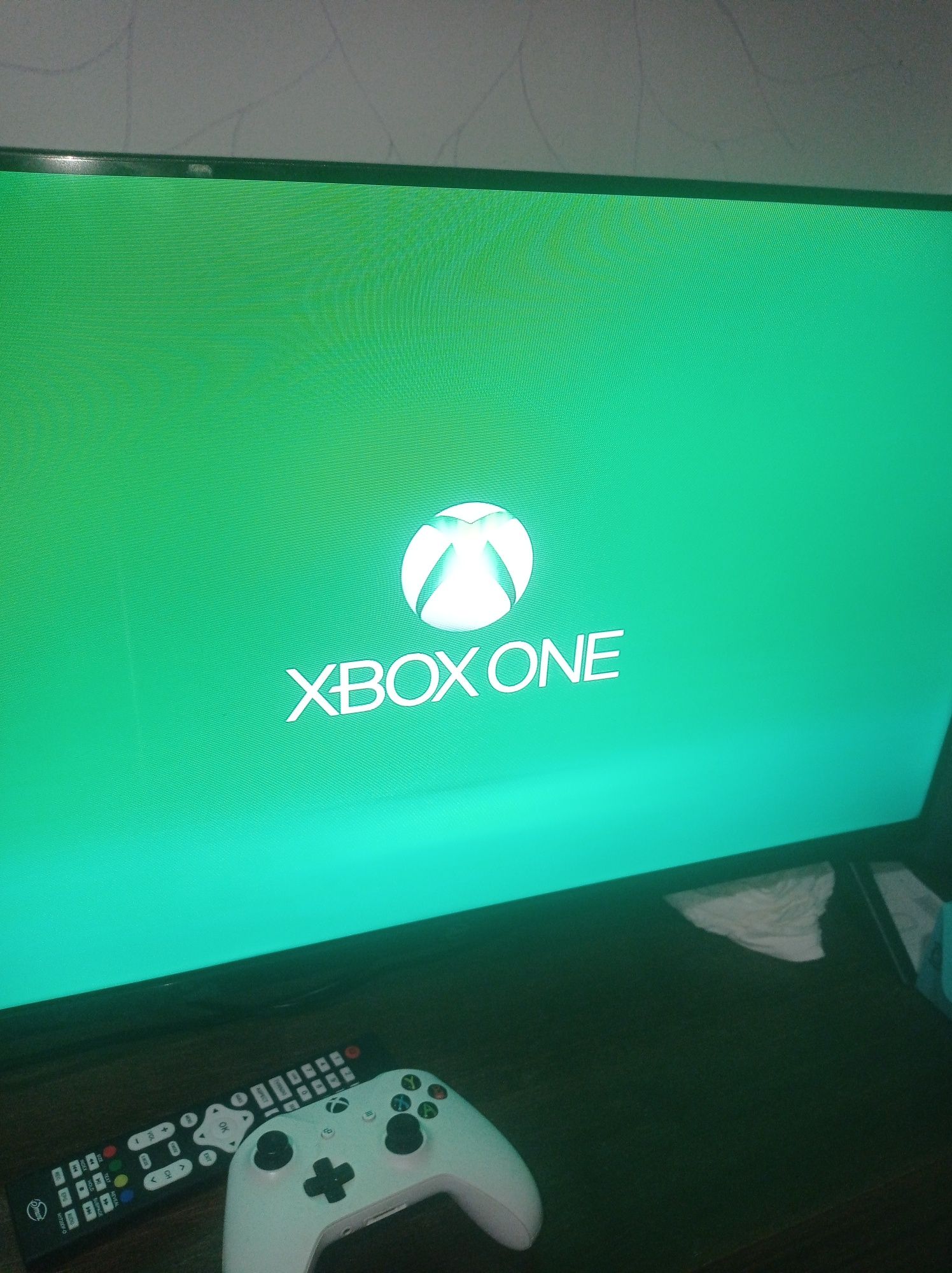 Xbox one com 2 controles e jogos