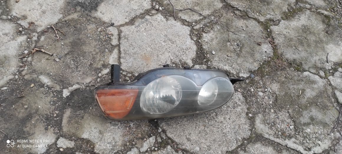 Honda HRV 16 16 V 3 D Lampa Prawy Przód Europa