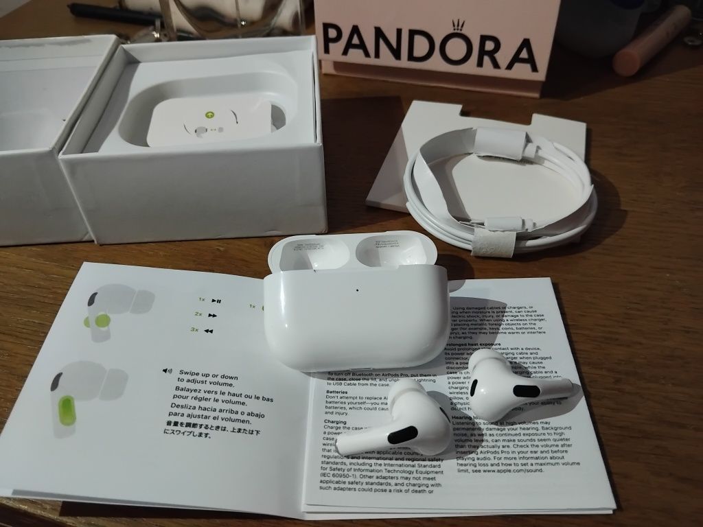 Fones airPods ..