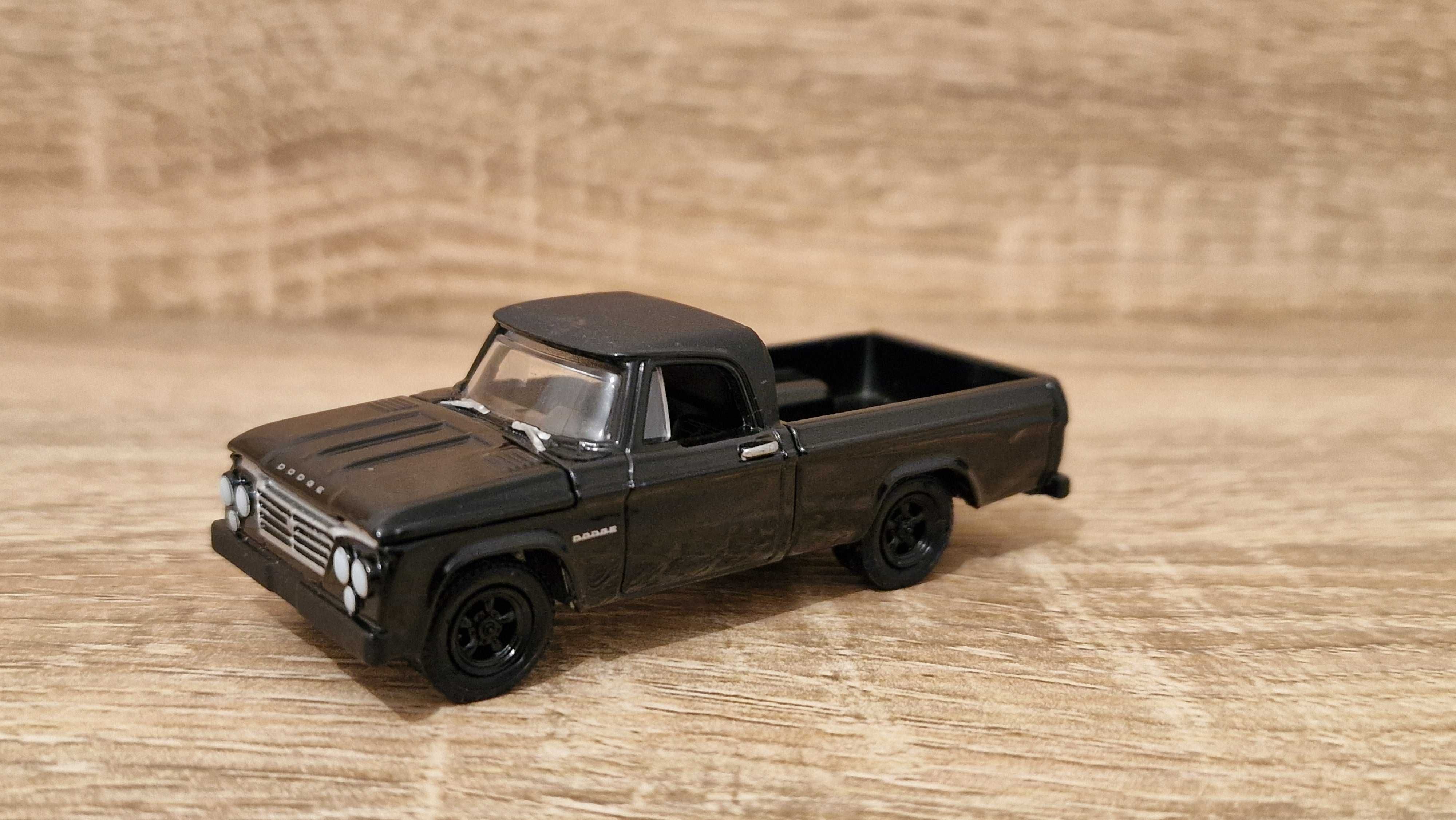 Dodge D100 « 1963« 1:64