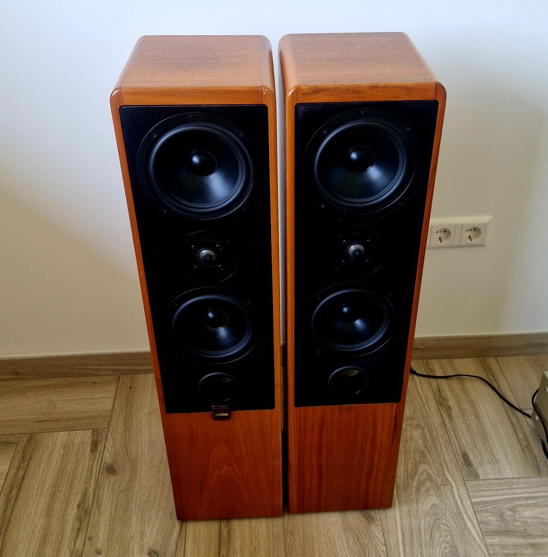 Kolumny Canton Ergo 70DC w bdb stanie