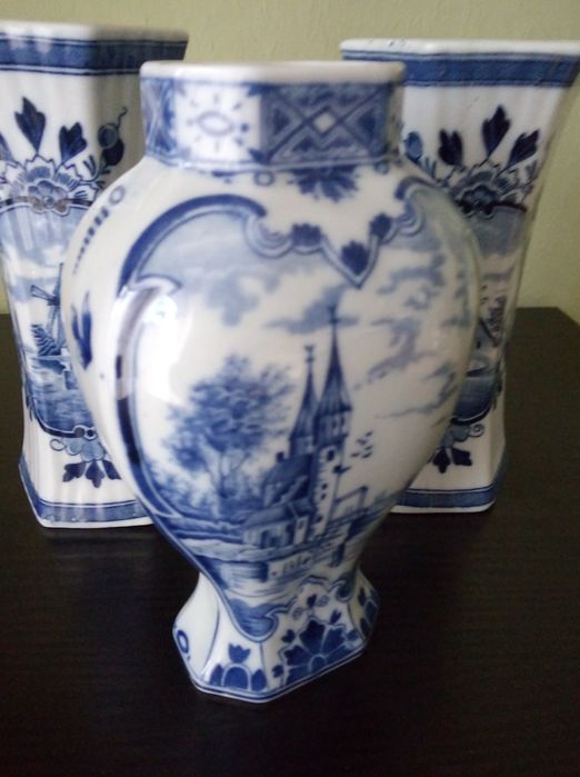 Stara porcelana holenderska delft wazony antyk an