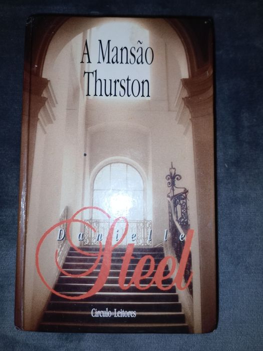 Livro " A mansão Thurston "