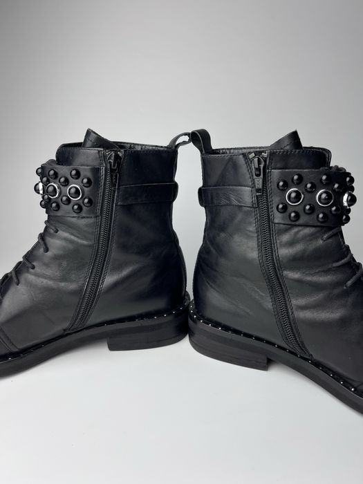 39р. Шкіряні італійські черевики Adele Dezotti