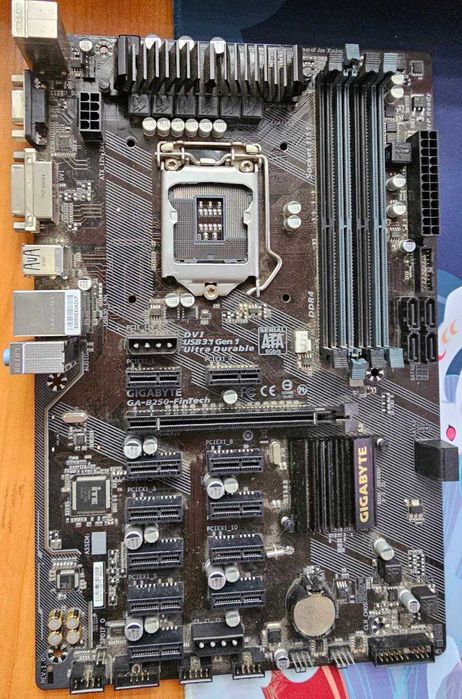 Gigabyte GA-B250-FinTech (LGA1151) з коробкою та заглушкою