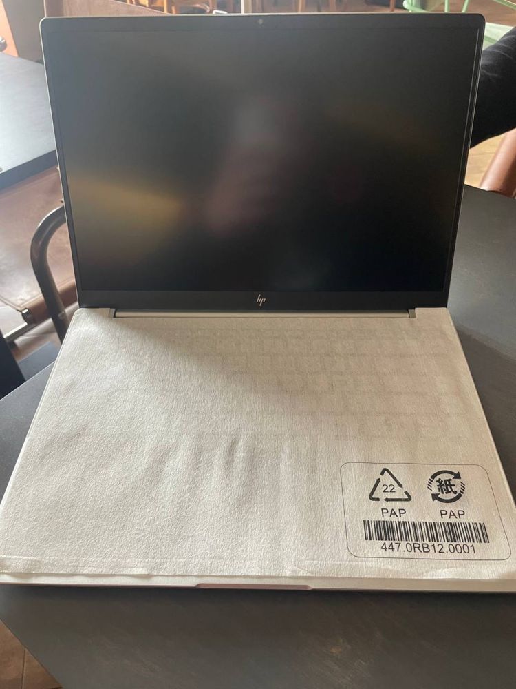 HP Pavilion Plus 14-eh1259ng Silver