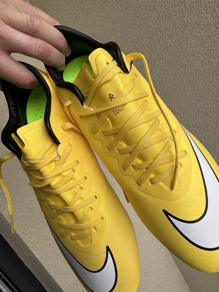 Бутси Nike Mercurial Vapor X 43 р