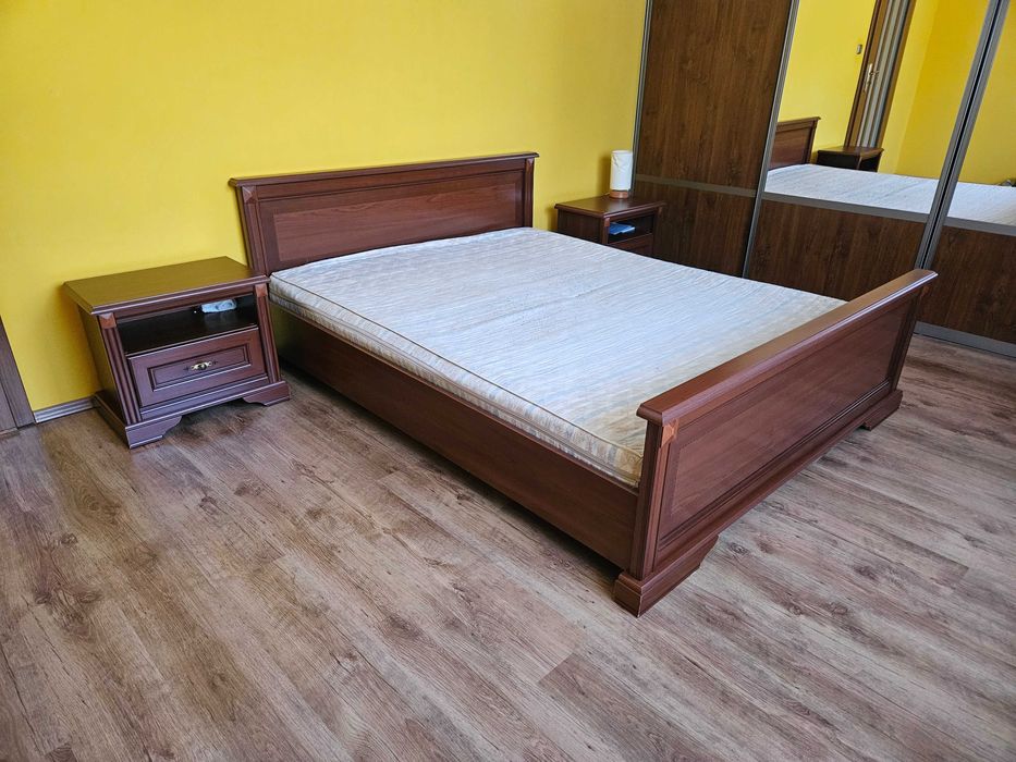 Komplet KENT: łóżko 160x200 kasztan z szafkami nocnymi