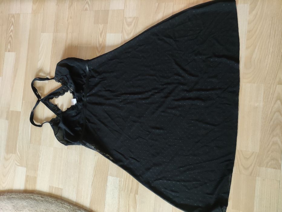 Elegancka koszulka nocna