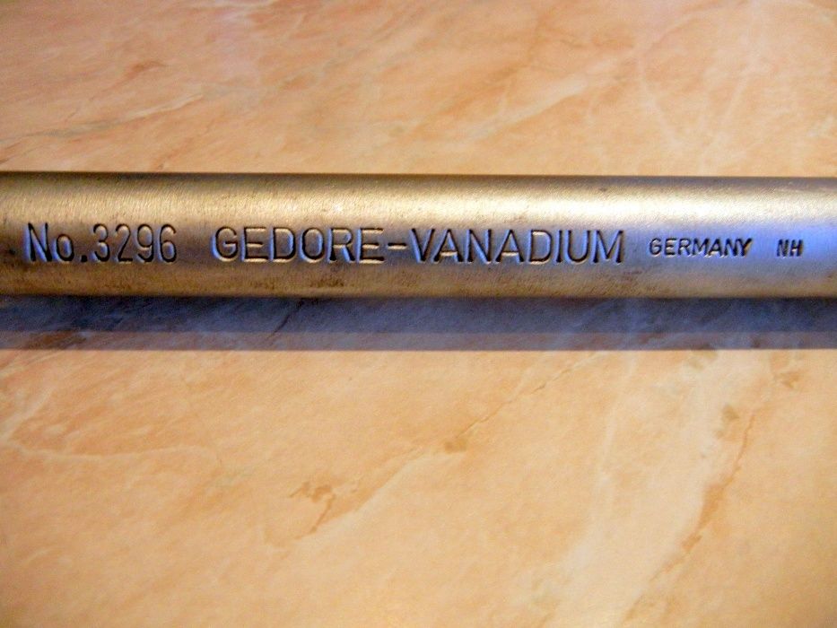 Вороток шарнирный 3/4" Gedore 3296 с головкой на "24"