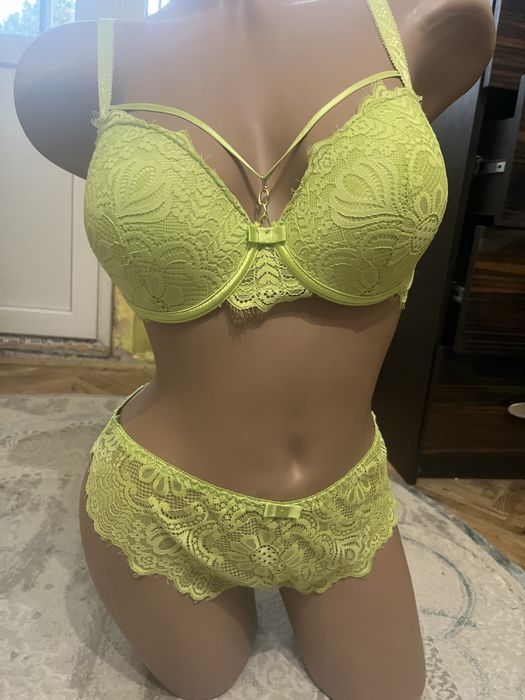 Мереживний комплект 85В