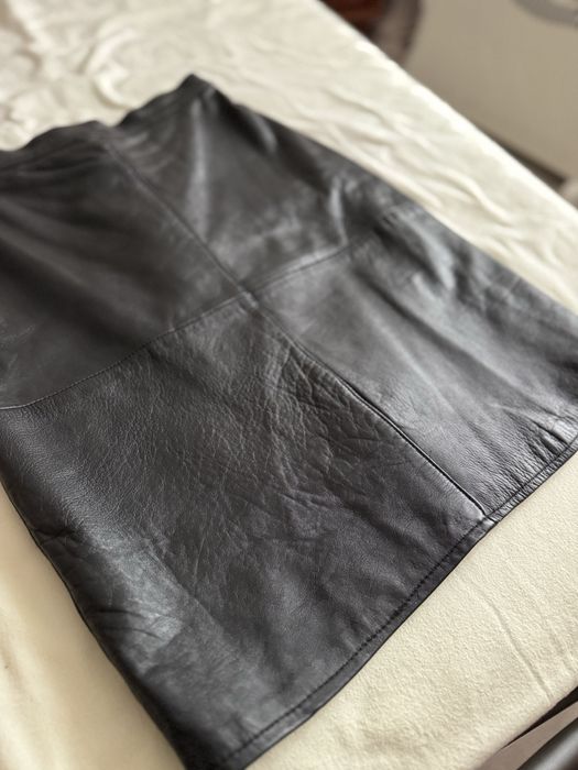 Спідниця з натуральної шкіри