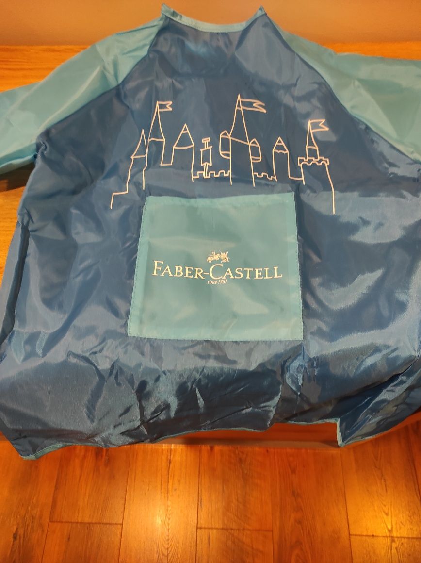 Nowy fartuszek do malowania Faber Castell