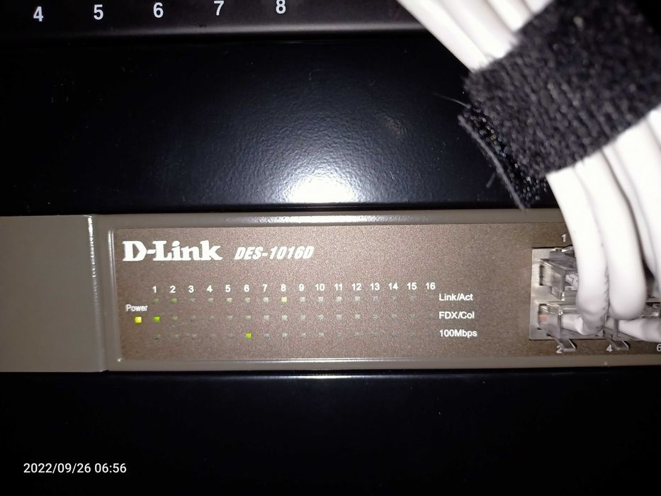 Switch D-LINK rack