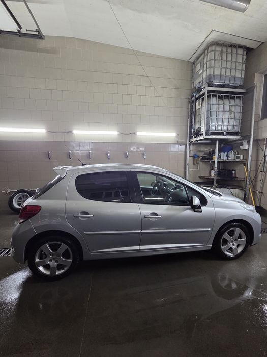 Продам автомобіль