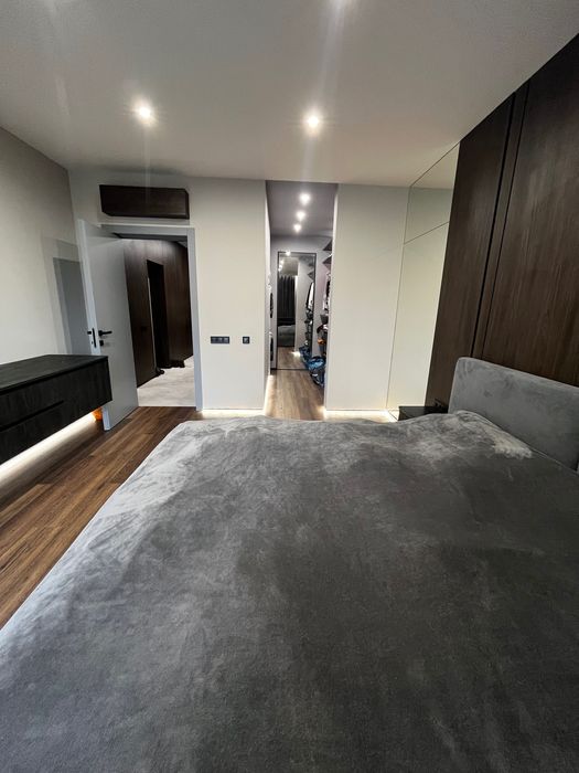 Продаж 1\2 котеджу з ремонтом у Бірках