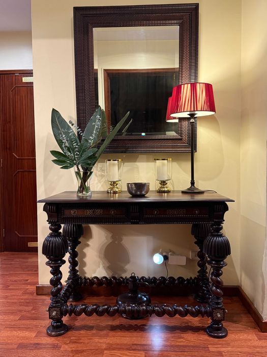 Mesa de Centro e Espelho