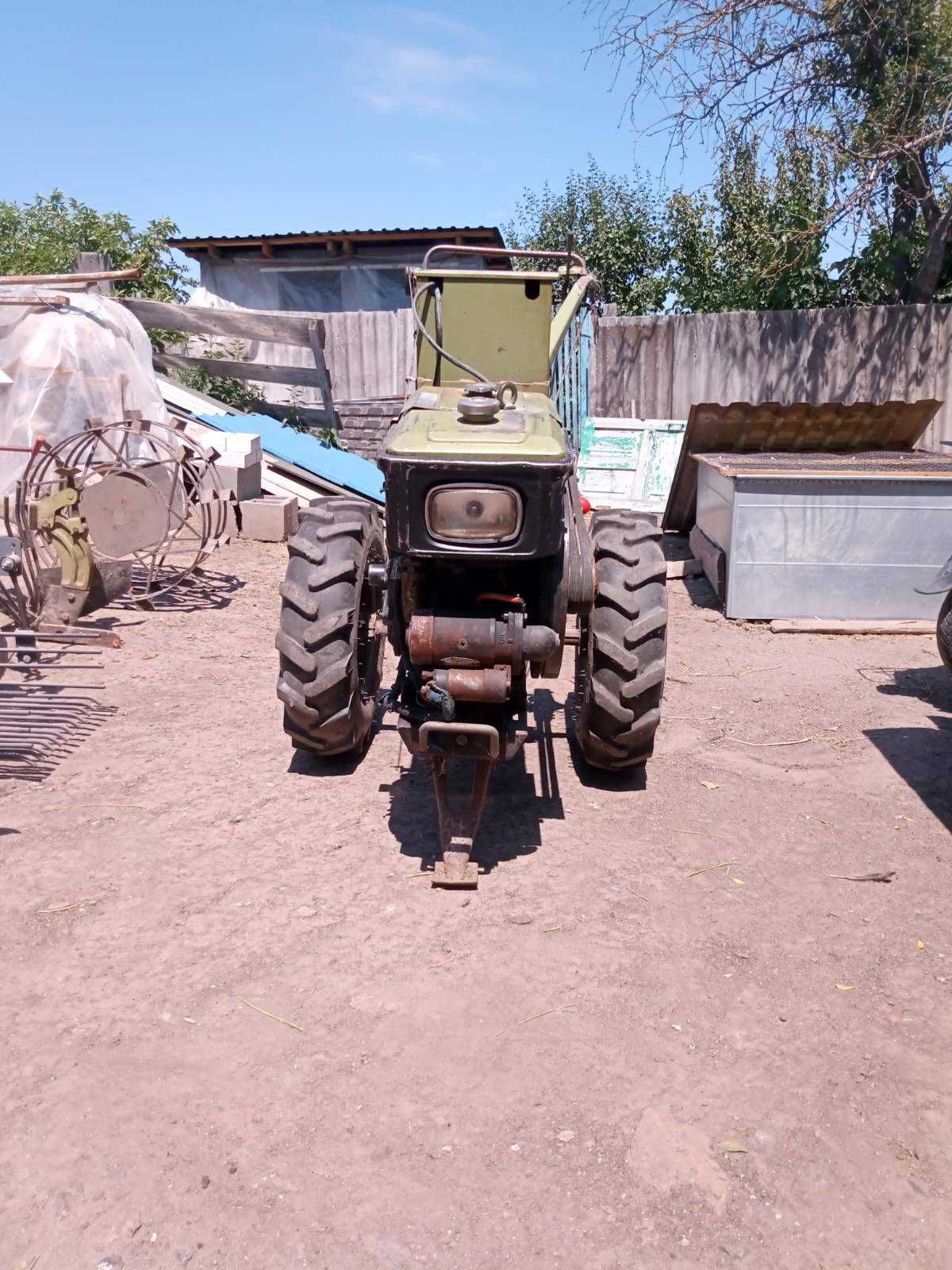 Продам мотоблок Зубр