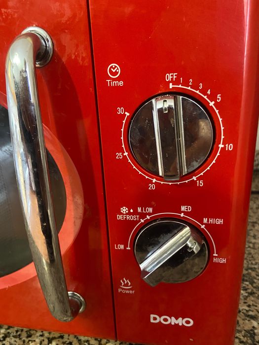 DOMO Microondas 25 L, W48xH28xD41