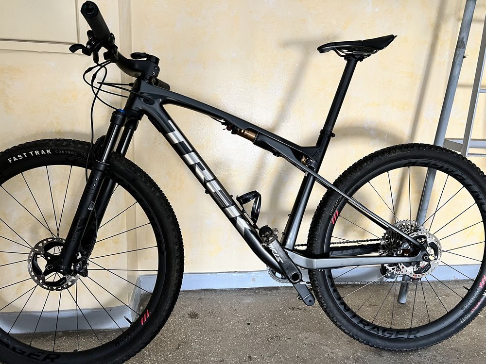 Trek Supercaliber  9.8 AXS roz.L