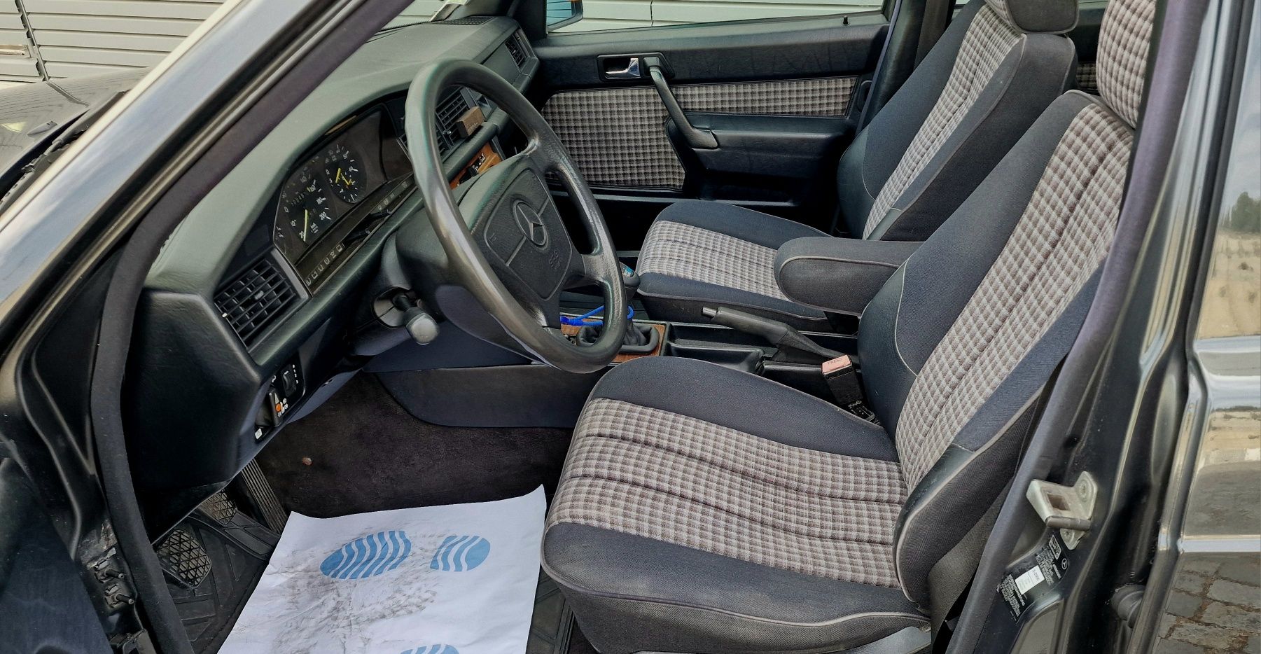 Mercedes 190 2.5 d 1993 extras Sportline