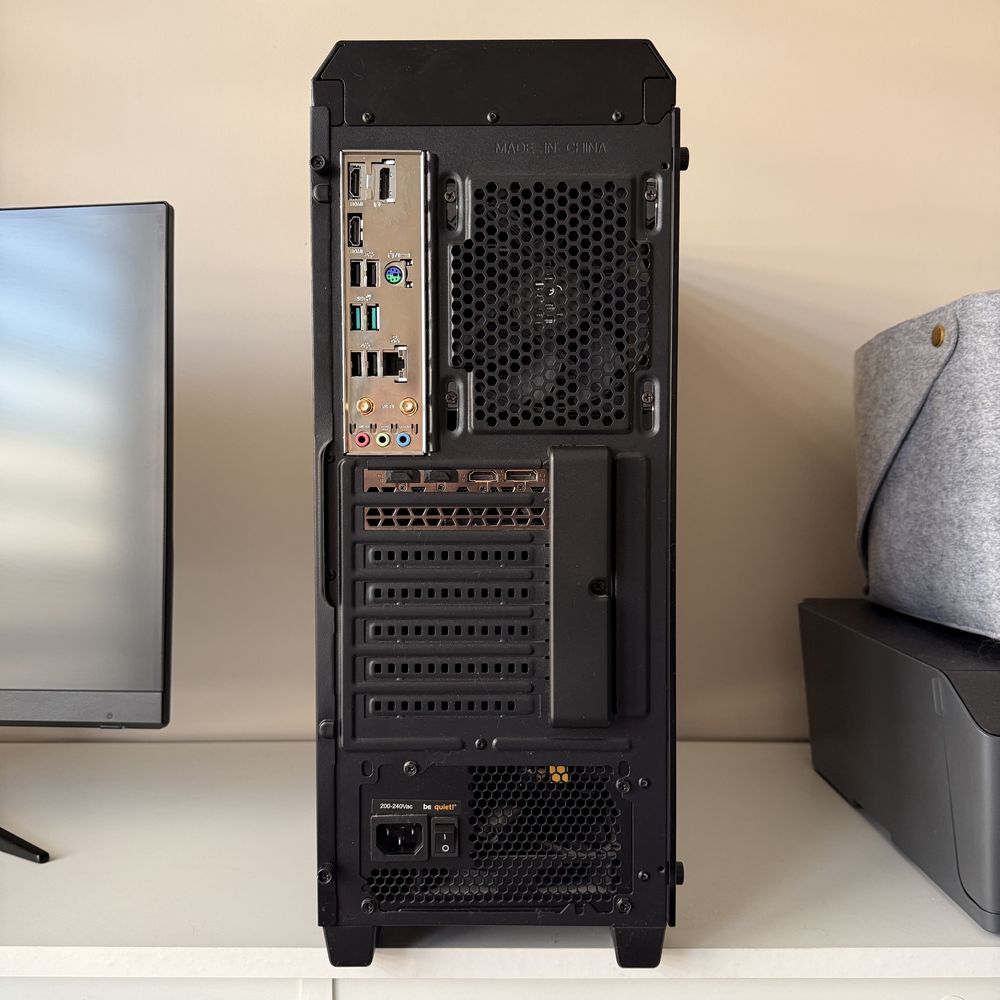 Komputer z monitorem GTX 1660ti oc6GB i5-12400f