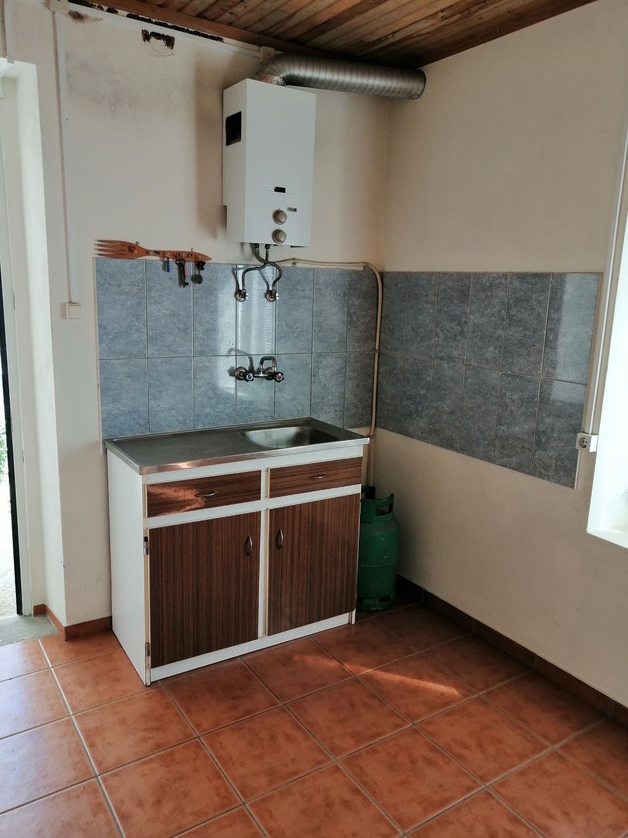 Vila composta por 4 moradias - Oportunidade Única - Investimento