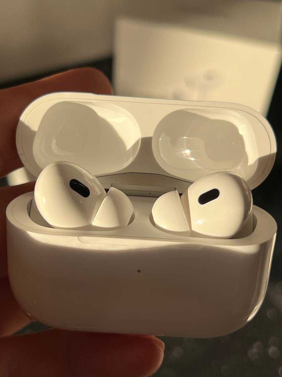 AirPods Pro 2 ідеал на гарантії