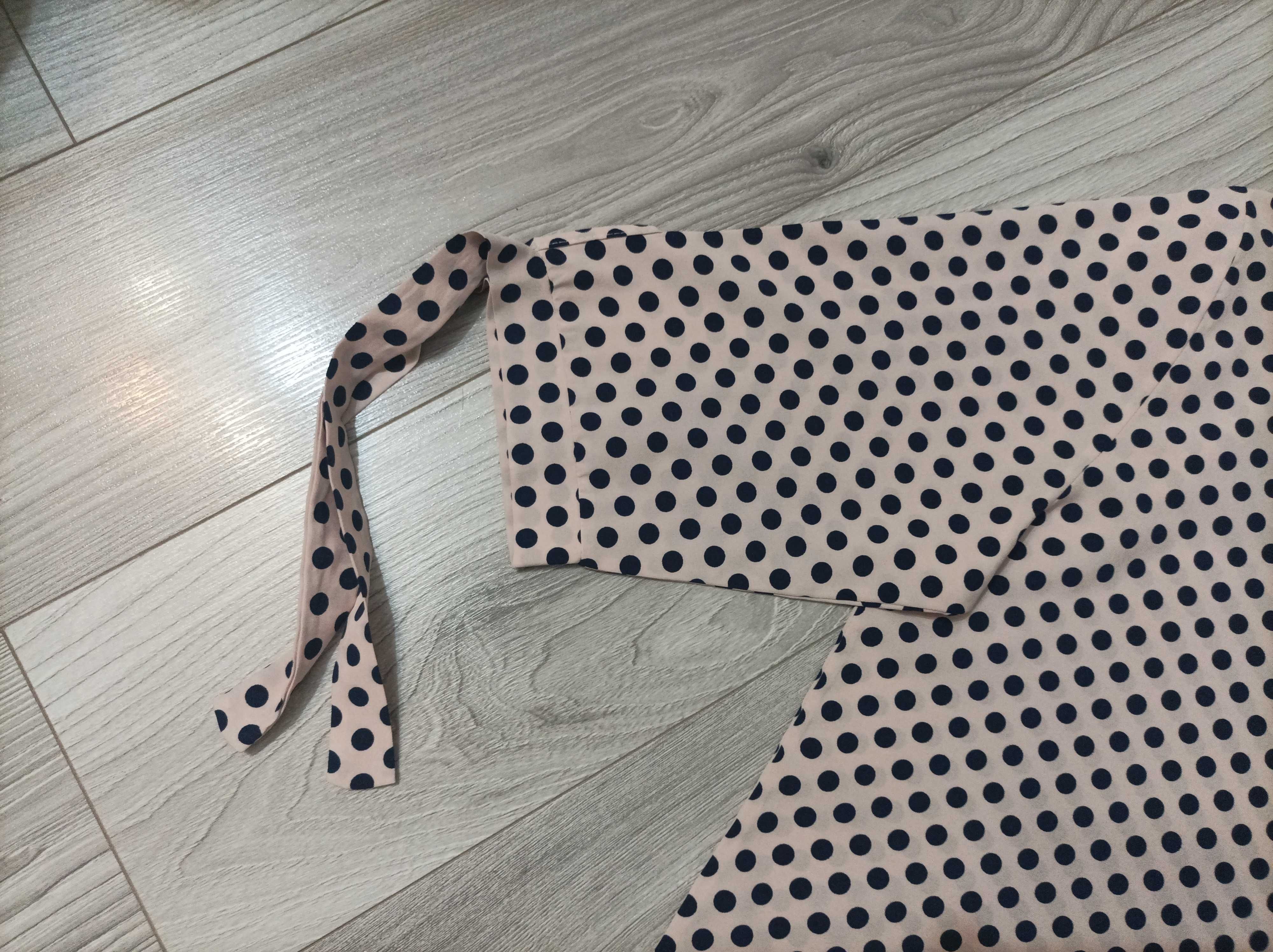 Elegancka bluzka z rękawem 3/4 w rozmiarze 46