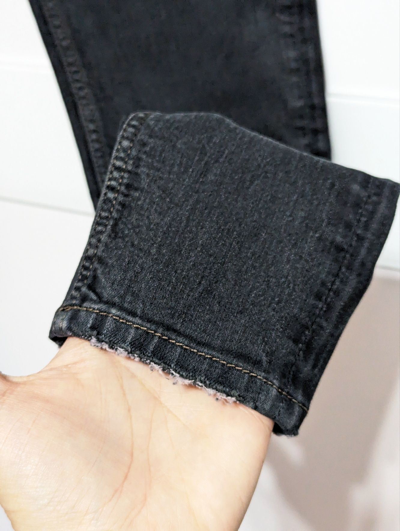 Antracytowe jeansy Cheap Monday High Spray Horror, rozmiar 28/29