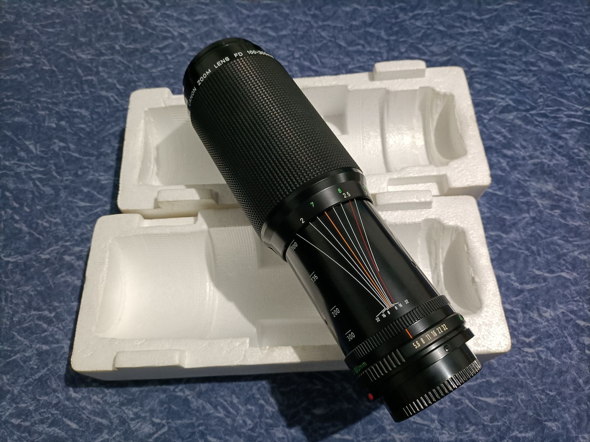 Objetiva Canon FD 100-300