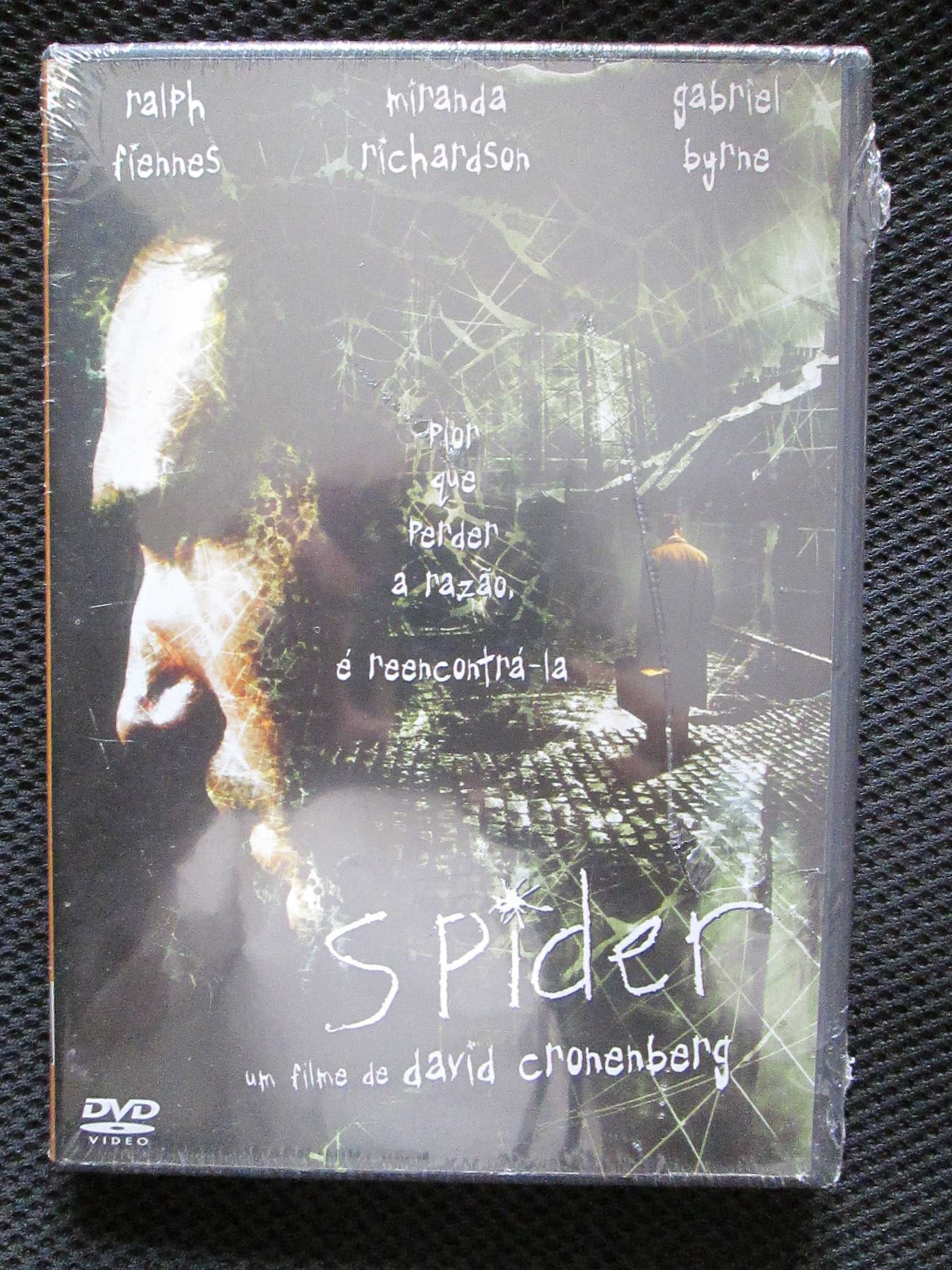 Spider, de David Cronenberg, com Ralph Fiennes, Miranda Richardson