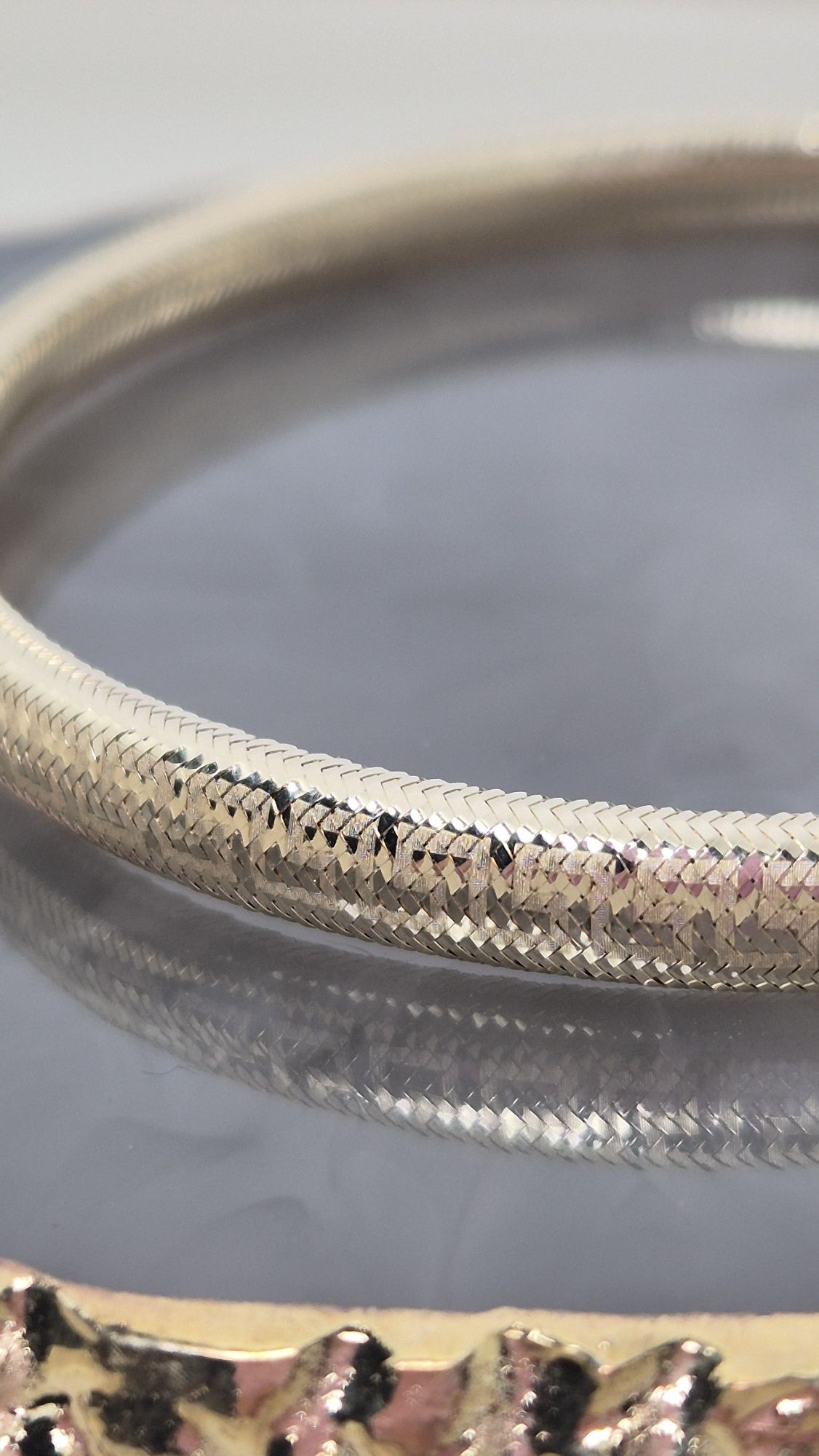 Nowa złota bransoletka bangle sztywna elastyczna grecki wzór mesh 585